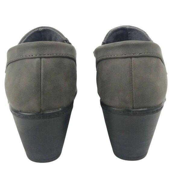 Fallcore Gray Faux Suede Ankle Booties Clog Shoe Size 6.5 Comfort Wave Sleek Mod - Picture 7 of 11